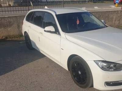BMW Serie 3 320d STUPENDA BMW 320 TOURING XDRIVE Bianco usata Vobarno