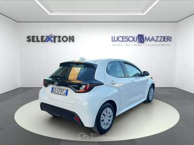 Toyota Yaris  - yaris 1.5 hybrid 5 porte business Bianco usata Ancona