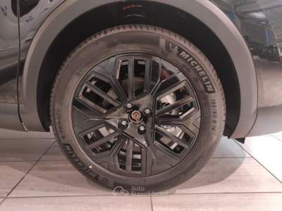 Citroen C4  - c4 hybrid 145 e-dcs6 collection Nero usata LEGNANO