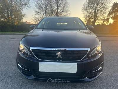 Peugeot 308 1.5 bussines hdi 130 cv Blu/Azzurro usata Sarego