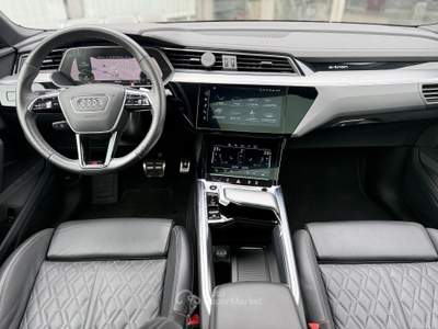 Audi Q8 e-tron Sportback 55 Quattro S Line 408 cv - 2024 Nero usata Roma