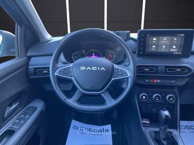 Dacia Jogger 1.6 Hybrid 140 5 posti Extreme Verde usata San Nicola la Strada