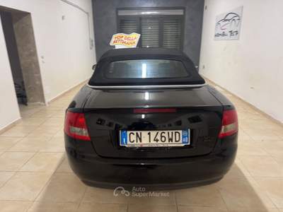 Audi A4 Cabriolet 2.5 V6 TDI cat Nero usata LUCERA