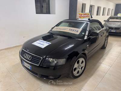 Audi A4 Cabriolet 2.5 V6 TDI cat Nero usata LUCERA
