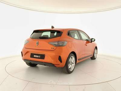 Renault Clio Clio 1.6 E-Tech full hybrid Evolution 145cv Arancione usata Monza