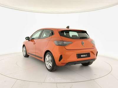 Renault Clio Clio 1.6 E-Tech full hybrid Evolution 145cv Arancione usata Monza