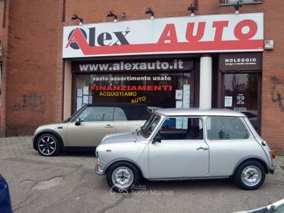MINI Altro Modello MINI 1.0 MAYFAIR 25°anniversario  km 54000 Argento usata Torino