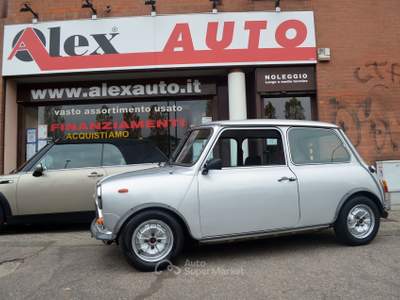 MINI Altro Modello MINI 1.0 MAYFAIR 25°anniversario  km 54000 Argento usata Torino