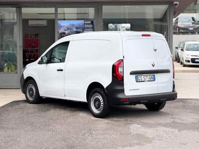 Renault Kangoo 1.3 Benzina 100CV E6 - 2024 Bianco usata Roma