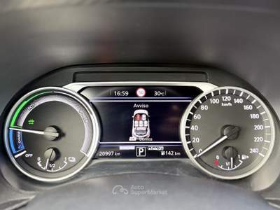 Nissan Juke HEV Tekna 94CV E6 - 2024 Argento usata Roma