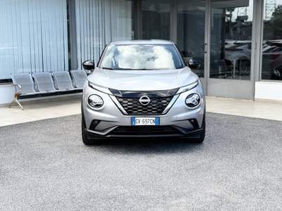 Nissan Juke HEV Tekna 94CV E6 - 2024 Argento usata Roma