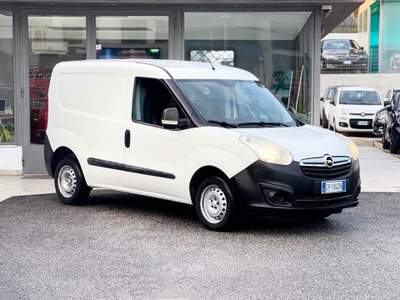 Opel Combo 1.3 Diesel 90CV E5 - 2016 Bianco usata Roma