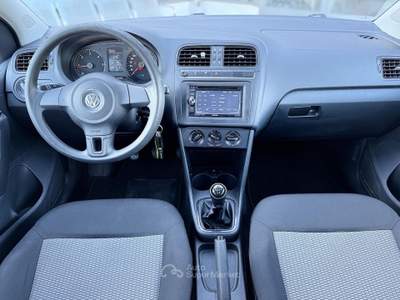 Volkswagen Polo 75CV Neopatentati - 2014 Nero usata Roma
