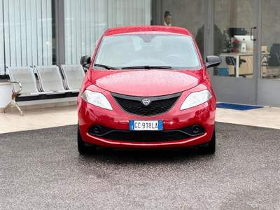 Lancia Ypsilon 1.0 Hybrid 69CV E6 Neo. - 2020 Rosso usata Roma