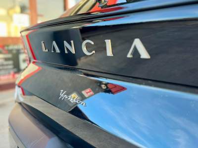 Lancia Ypsilon AZIENDALE ITALIANA PRONTA CONSEGNA Nero usata Latina