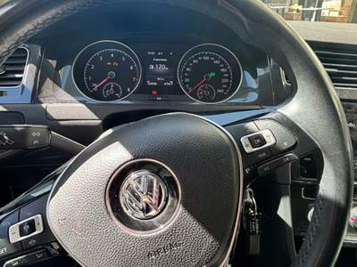 Volkswagen Golf VENDO GOLF 7  Nero usata Roccapiemonte