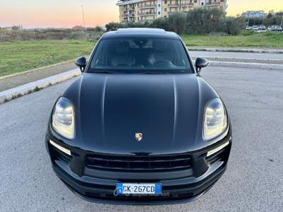 Porsche Macan 2 ANNI DI GARANZIA COMPLETA Nero usata Altamura