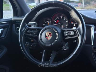 Porsche Macan 2 ANNI DI GARANZIA COMPLETA Nero usata Altamura
