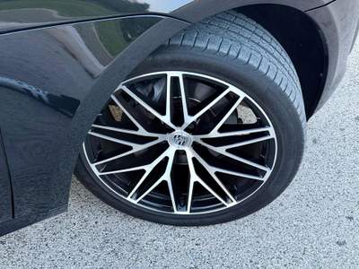 Porsche Macan 2 ANNI DI GARANZIA COMPLETA Nero usata Altamura