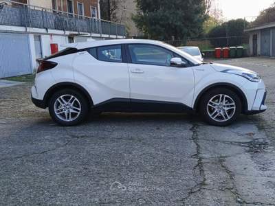 Toyota C-HR 1.8 Hybrid E-CVT Active Bianco usata Melegnano