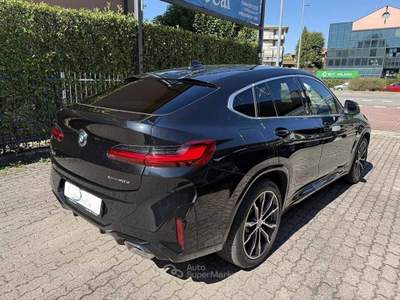 BMW X4 xdrive 20d mhev 48V Msport M SPORT TETTO CERCHI 20 Nero usata Monza