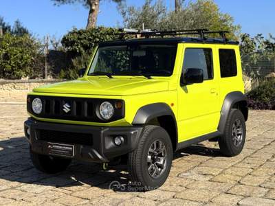 Suzuki Jimny 1.5 4wd AllGrip TOP 4 POSTI Giallo usata Castellaneta