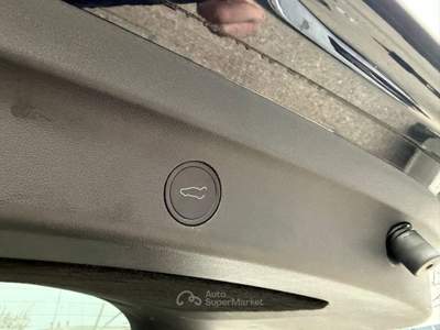 Tesla Model Y Performance AWD Autopilot Avanzato e Gancio Nero usata Oderzo