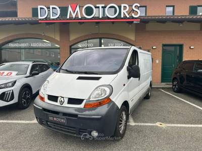 Renault Trafic Trafic T27 1.9dCi/100PC-TN Combi Confort OCCASIONE Bianco usata Villanova Canavese