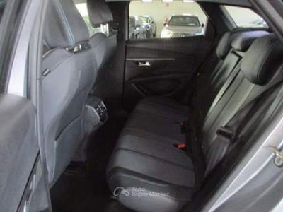 Peugeot 3008 3008 1.5 BlueHDI Allure Pack 130CV EAT8 Grigio usata Fossano