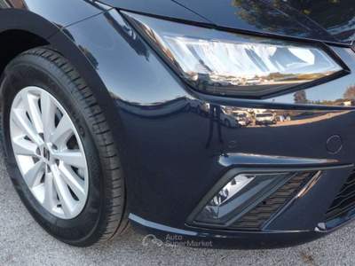 Seat Ibiza 1.0 TGI 5 porte Business Blu/Azzurro usata Tolentino