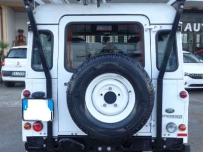 Land Rover Defender 90 2.2 TD4 SW N1 CLIMA-ALLESTITO-GANCIO TRAINO Bianco usata Tolentino