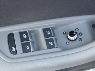 Audi A4 Avant 40 g-tron S tronic Business Advanced ITALIAN Nero usata Tolentino