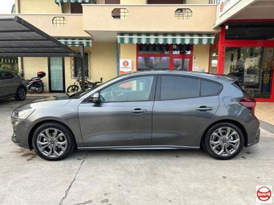 Ford Focus  1.0 ecoboost h ST-Line Design 125cv Grigio usata Campolongo Maggiore