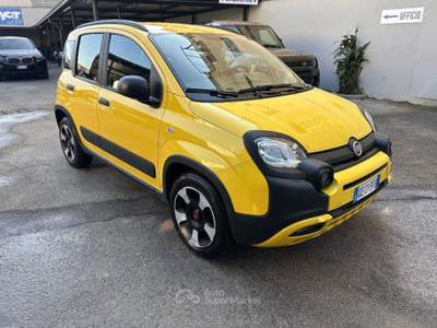 Fiat Panda 1.0 FireFly S&S Hybrid City Cross Giallo usata Afragola