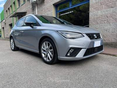 Seat Ibiza 1.0 FR 95CV APPLE CARPLAY ANDROID AUTO UNIPROPR. Argento usata Venezia