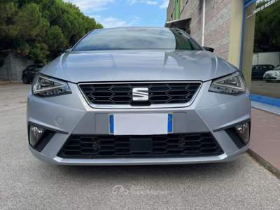 Seat Ibiza 1.0 FR 95CV APPLE CARPLAY ANDROID AUTO UNIPROPR. Argento usata Venezia