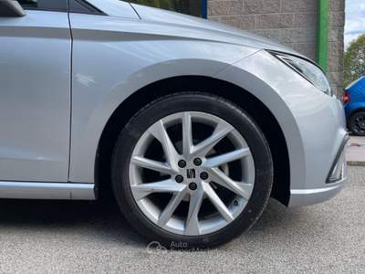 Seat Ibiza 1.0 FR 95CV APPLE CARPLAY ANDROID AUTO UNIPROPR. Argento usata Venezia