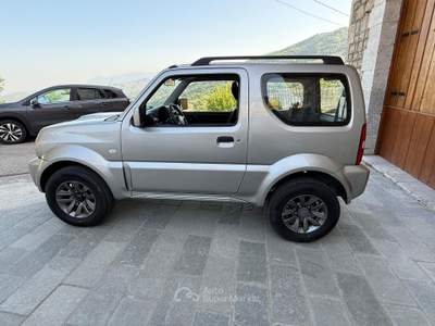 Suzuki Jimny PERFETTA Argento usata Torrecuso
