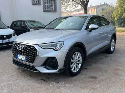 Audi Q3 SPB 35 TDI 4X4 S tronic Business Plus - promo Argento usata Este