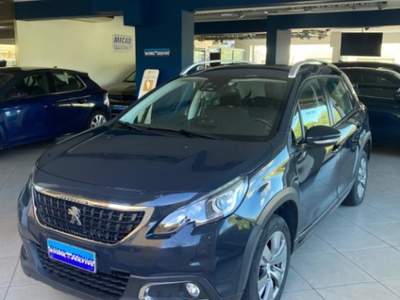 Peugeot 2008 1° serie BlueHDi 100 S&S Black Matt Nero usata CASTELDACCIA