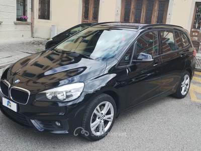 BMW Serie 2 Gran Tourer 218d 7 POSTI Nero usata Udine