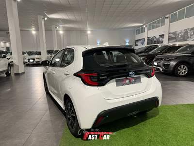 Toyota Yaris 1.5 Hybrid 5 porte Trend Bianco usata Cesena