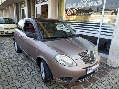 Lancia Ypsilon 1.2 E-Collection Grigio usata Quarto d'Altino
