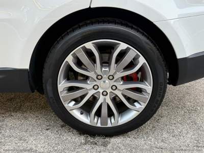 Land Rover Range Rover Sport Range Rover Sport 3.0 SDV6 HSE Dynamic Bianco usata Mesagne