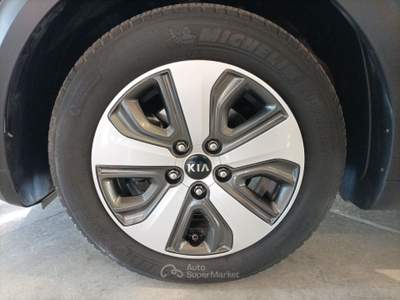 Kia Niro Niro 1.6 GDi DCT HEV Style Rosso usata Mazzano