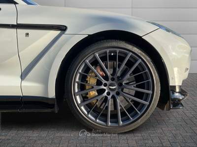 Aston Martin DBX  4.0 auto Grigio usata Milano