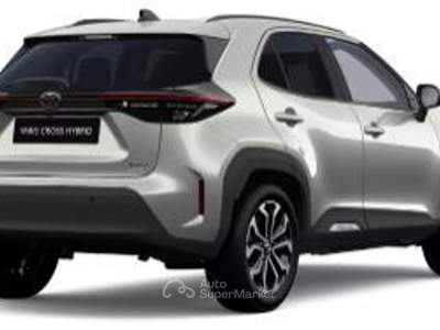 Toyota Yaris Cross 1.5h Trend fwd 130cv e-cvt Argento usata Cento