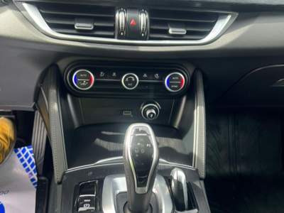 Alfa Romeo Stelvio marzo 2021 in perfette condizioni  Grigio usata Palermo
