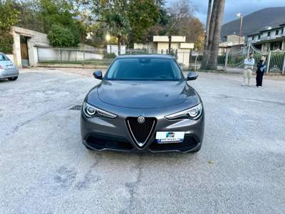 Alfa Romeo Stelvio 2.2 Turbodiesel 190 CV AT8 Q4 Business Grigio usata Mugnano del Cardinale