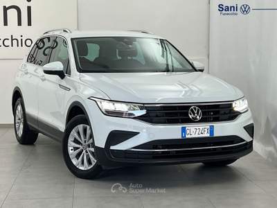 Volkswagen Tiguan Tiguan 2.0 tdi Life 150cv dsg Bianco usata Fucecchio